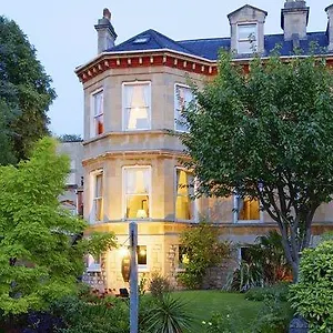 Konukevi Dorian House Boutique - Free Parking!, Bath
